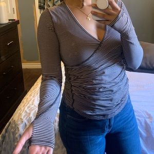 Lululemon top